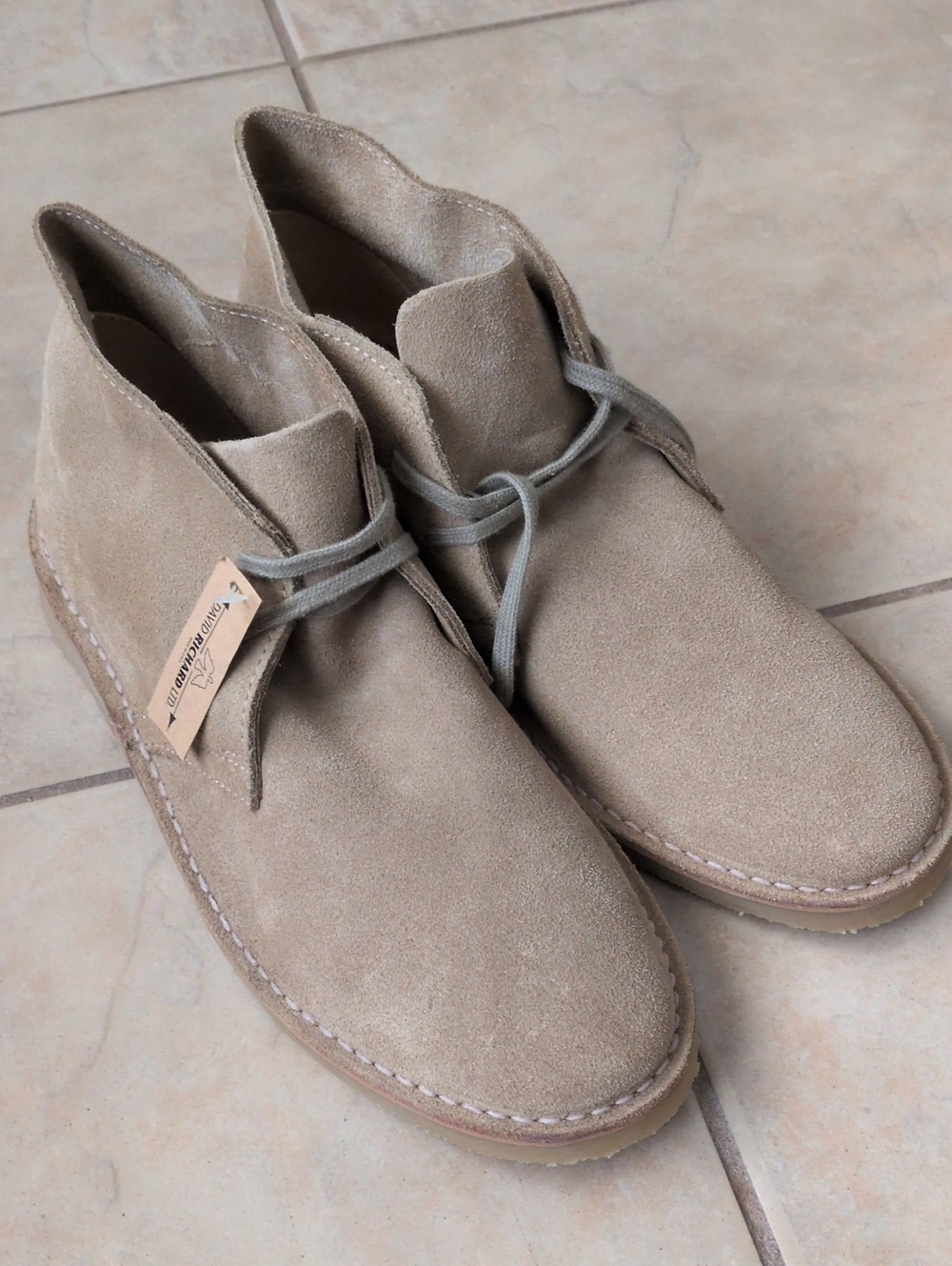 David Richard Suede Desert Chukka Boots Mens 10.5 NWT